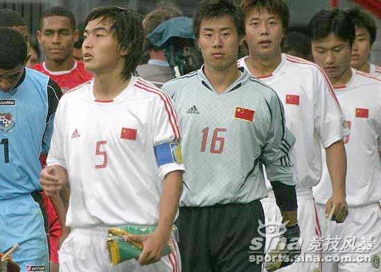 沙尔克队意志坚定，迈向下一轮