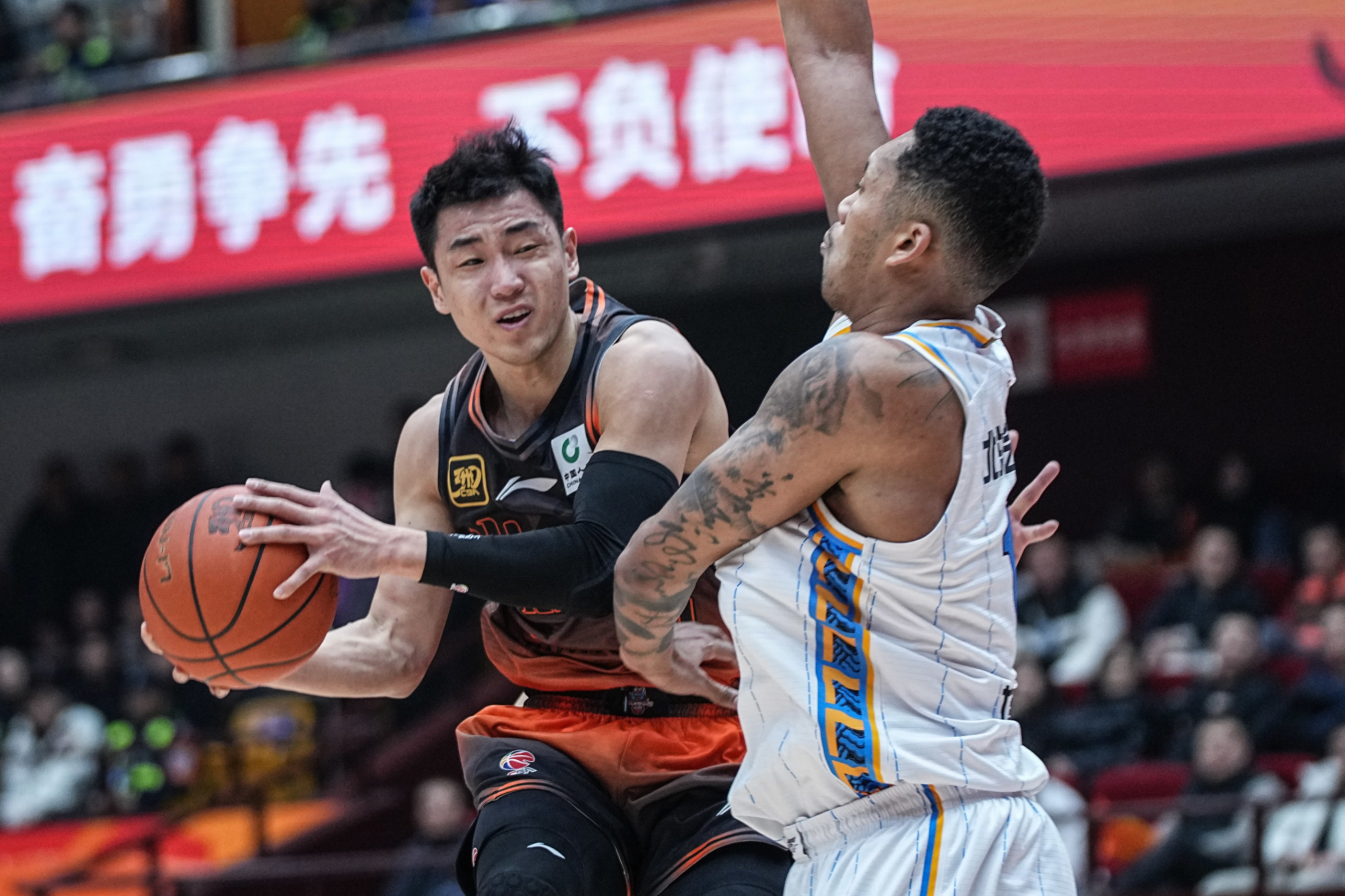 山东队迎来大胜,吉林队被逆转 山东队迎来大胜,吉林队被逆转