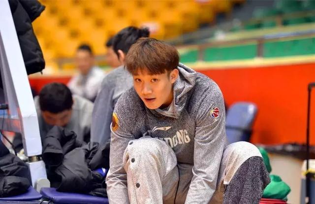 球队队长发表训练备战感言，提振队员士气