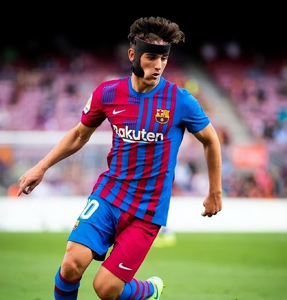 开云体育平台APP-巴塞罗那客场不敌强敌,遗憾失利