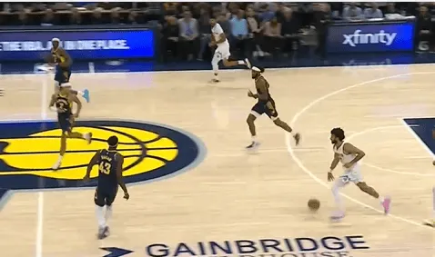 日本队翻盘法国队,黄鸭组合状态火热 日本队翻盘法国队,黄鸭组合状态火热