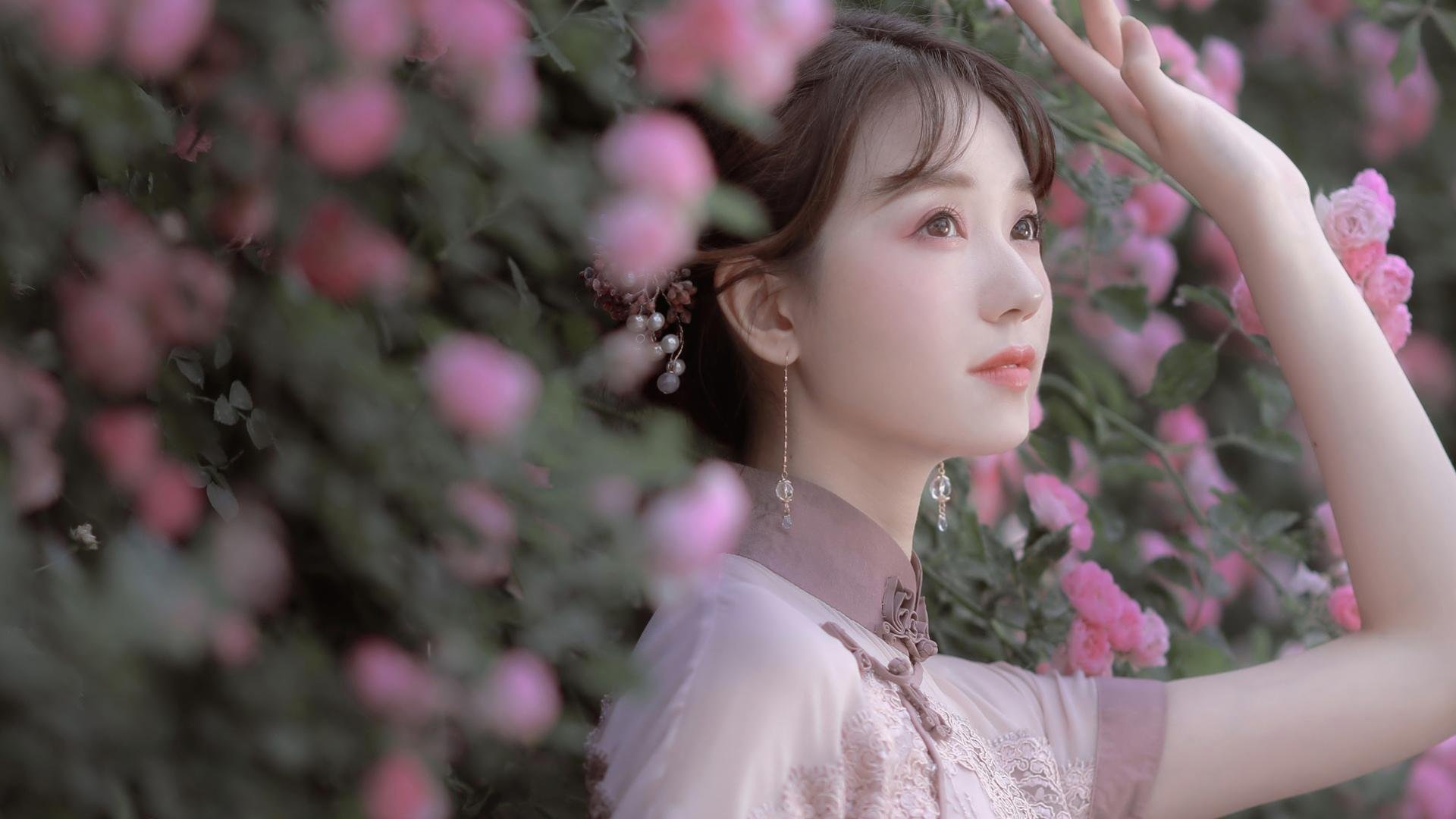 手筋,法比尼奥在卡塔尔与阿尔及利亚夹缝中的节奏统治