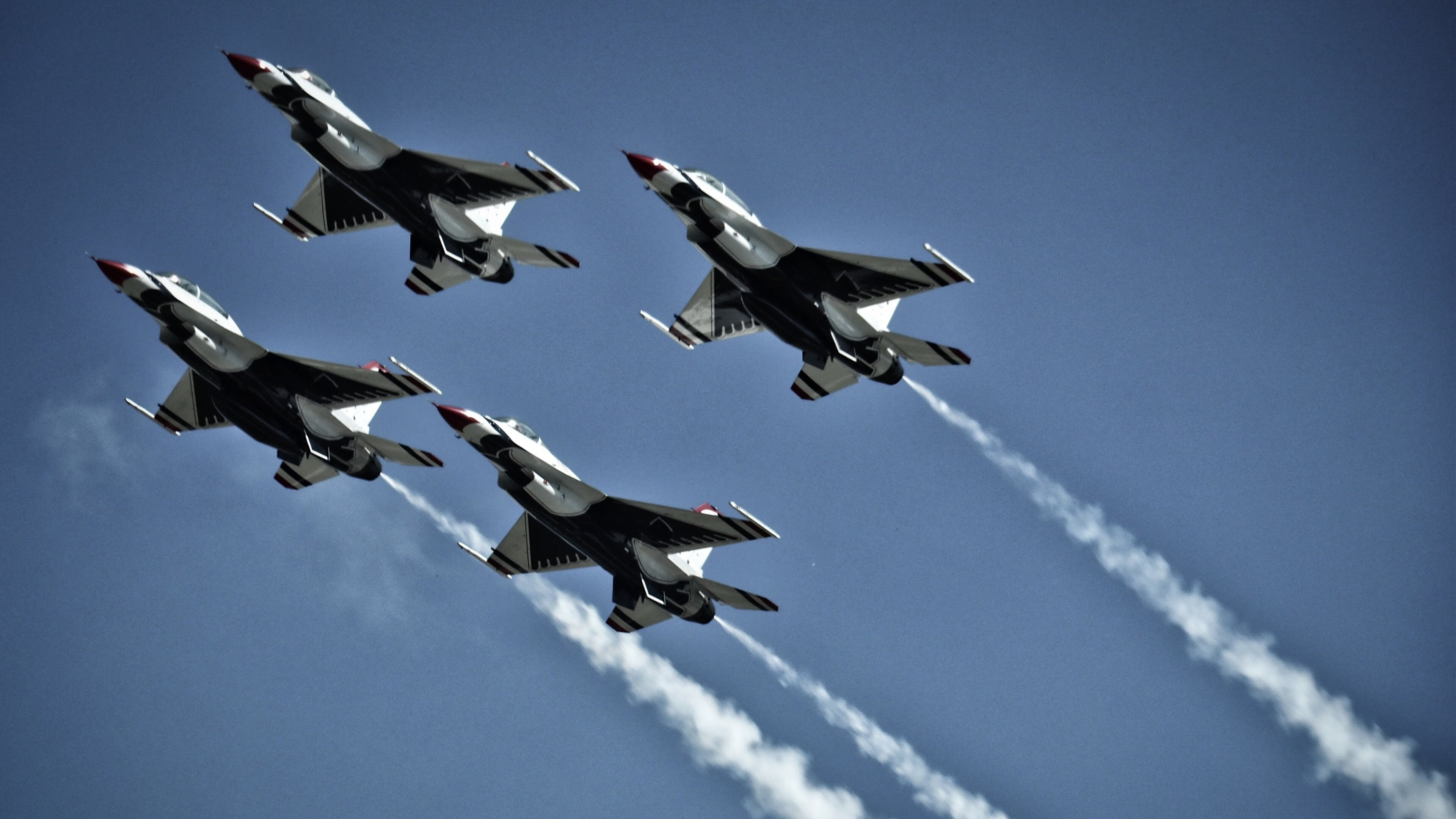 开云下载-欧冠决赛之夜，三笘薰在沉默中爆发