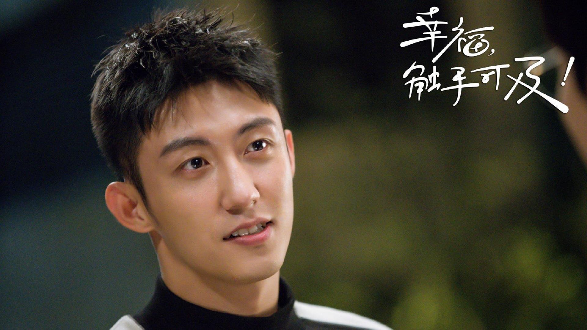 分屏奇迹，雄鹿快船鏖战之际，东契奇在另一个赛场投出跨夜惊雷